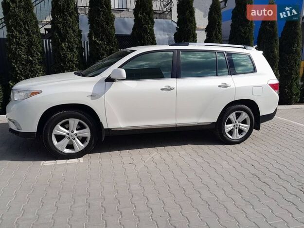 Toyota Highlander, 2011г. 3.5л. бензин Тернопіль в кредит