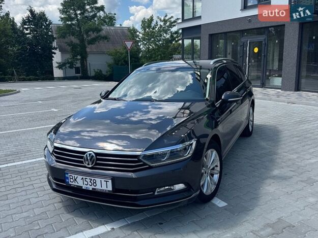 Volkswagen Passat, 2018г. 2.0л. дизель Рівне в кредит