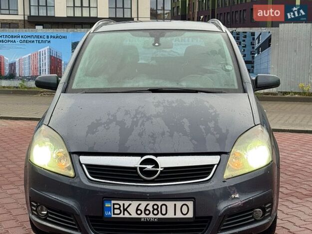Opel Zafira, 2006г. 1.9л. дизель Рівне в кредит