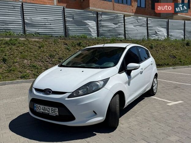 Ford Fiesta, 2010г. 1.2л. бензин Тернопіль в кредит