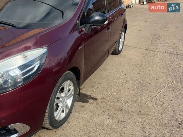 Renault Scenic, 2012г. 1.6л. дизель Полтава в кредит