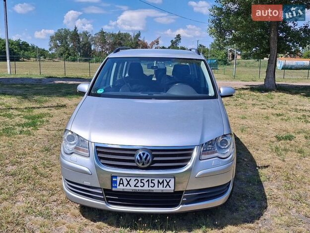 Volkswagen Touran, 2006г. 1.6л. бензин Харків в кредит