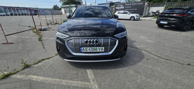 Audi E-tron, 2019г. 95.0л. Електро Харків в кредит
