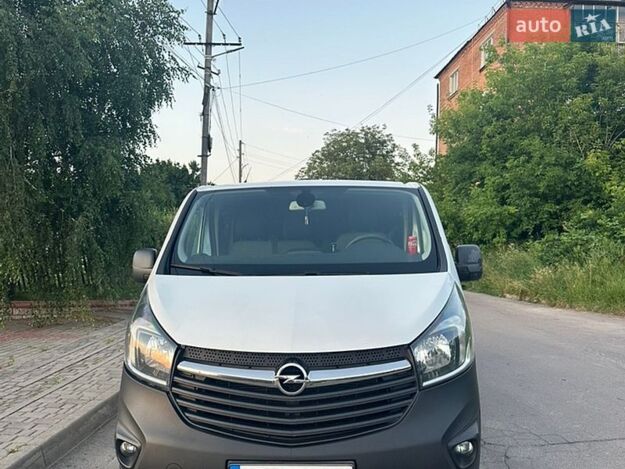 Opel Vivaro, 2015г. 1.6л. дизель Вінниця в кредит