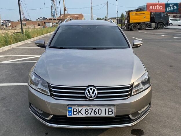 Volkswagen Passat, 2012г. 2.0л. дизель Рівне в кредит