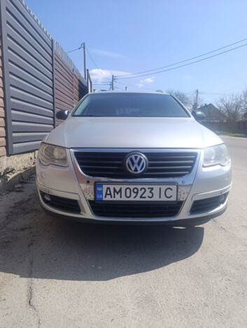 Volkswagen Passat hatchback, 2010г. 1.4л. бензин Житомир в кредит