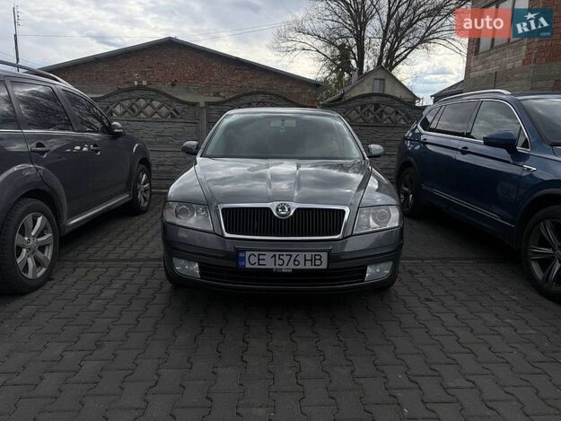 Skoda Octavia, 2006г. 1.6л. бензин Чернівці в кредит
