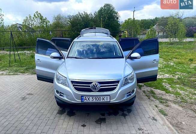 Volkswagen Tiguan, 2010г. 2.0л. дизель Харків в кредит