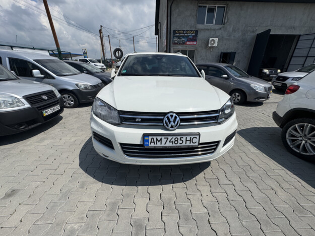 Volkswagen Touareg, 2011г. 3.0л. дизель Кам'янець-Подільський в кредит