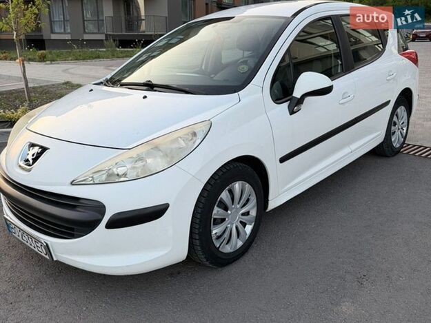 Peugeot 207, 2008г. 1.6л. бензин Тернопіль в кредит