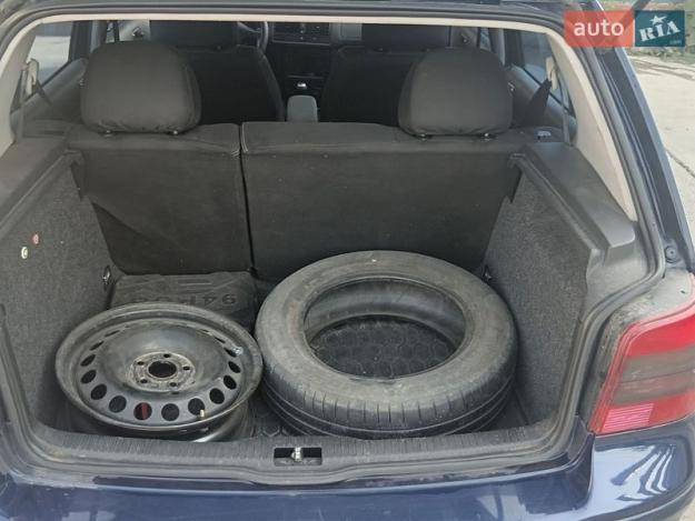 Volkswagen Golf, 2001г. 1.6л. бензин Харків в кредит