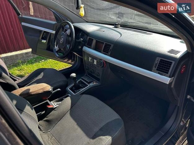 Opel Vectra, 2005г. 1.8л. бензин Львів в кредит