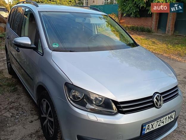 Volkswagen Touran, 2013г. 1.6л. дизель Харків в кредит