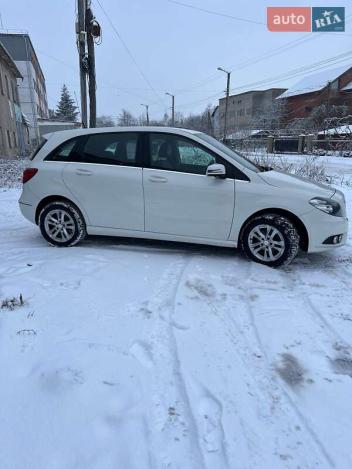 Mercedes-benz B-class, 2014г. 1.5л. дизель Івано-Франківськ в кредит