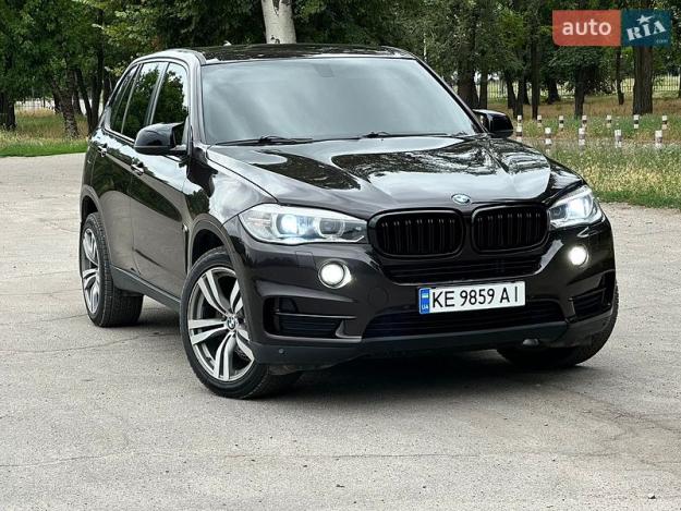 Bmw X5, 2015г. 2.0л. дизель Дніпро в кредит