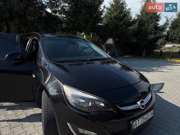 Opel Astra, 2012г. 2.0л. дизель Івано-Франківськ в кредит