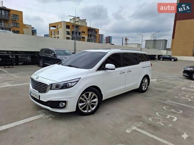 Kia Carnival, 2016г. 2.2л. дизель Київ в кредит