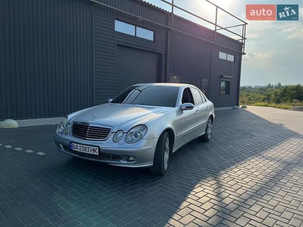 Mercedes-benz E-class, 2005г. 3.5л. бензин Кропивницький в кредит