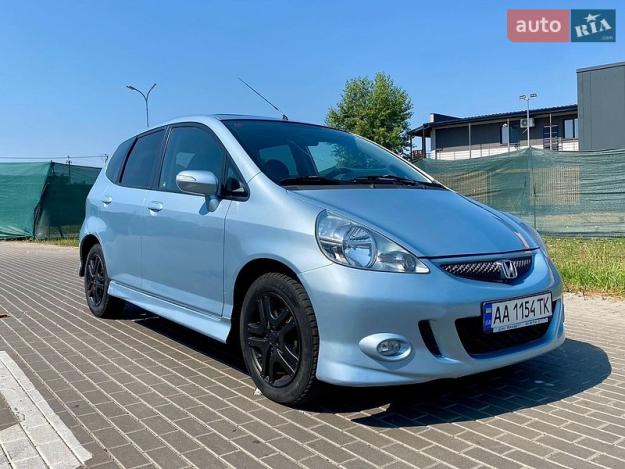 Honda Jazz, 2006г. 1.3л. бензин Київ в кредит