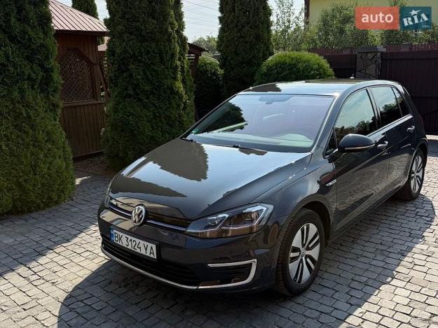 Volkswagen E-golf, 2020г. 0.0л. Електро Рівне в кредит