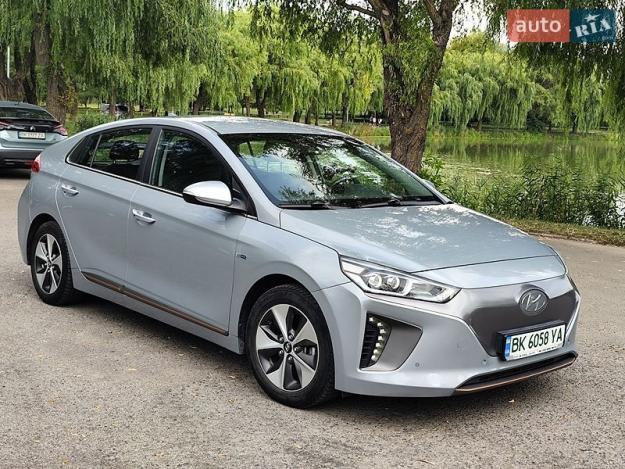 Hyundai Ioniq, 2016г. 0.0л. Електро Рівне в кредит