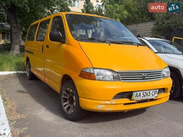 Toyota Hiace, 2003г. 2.5л. дизель Київ в кредит
