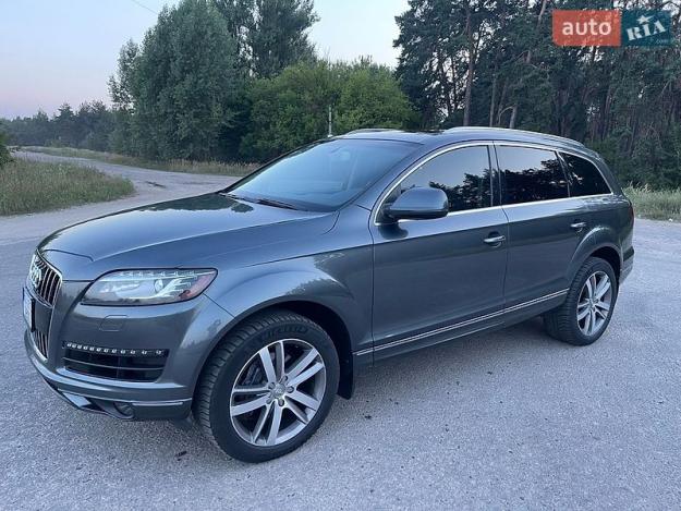 Audi Q7, 2012г. 3.0л. бензин Суми в кредит
