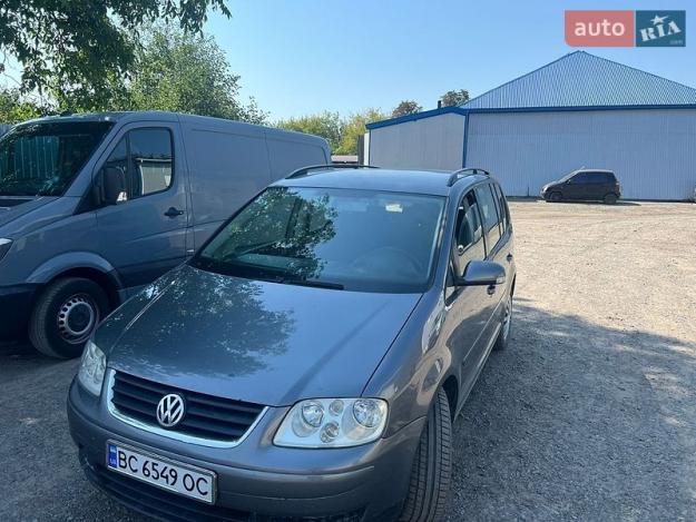 Volkswagen Touran, 2003г. 1.9л. дизель Луцьк в кредит