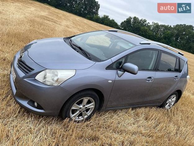 Toyota Verso, 2011г. 2.0л. дизель Київ в кредит