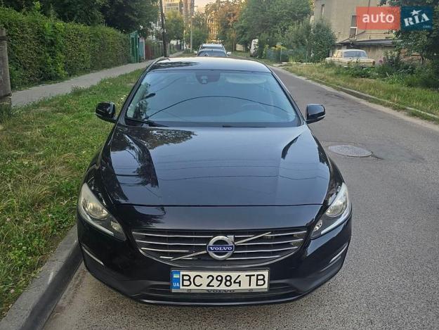Volvo V60, 2015г. 2.0л. дизель Львів в кредит