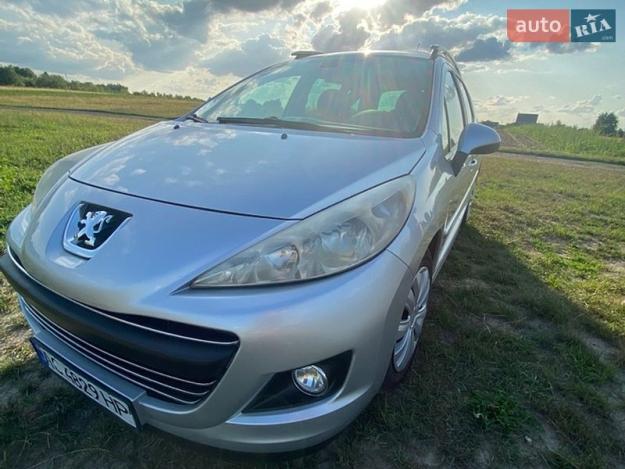 Peugeot 207, 2010г. 1.6л. бензин Луцьк в кредит