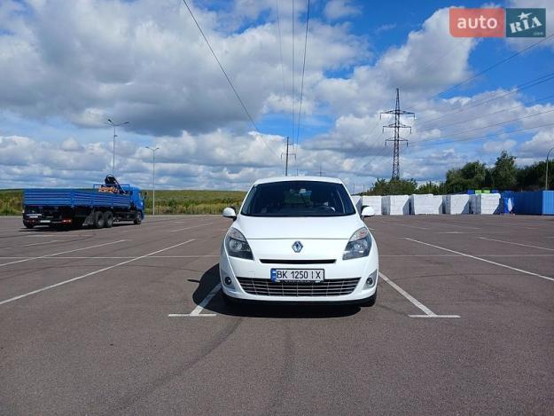 Renault Scenic, 2010г. 1.5л. дизель Рівне в кредит