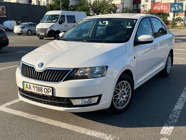 Skoda Rapid, 2014г. 1.6л. бензин Київ в кредит