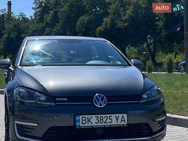 Volkswagen E-golf, 2020г. 0.0л. Електро Рівне в кредит