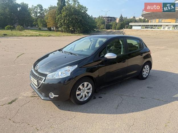 Peugeot 208, 2013г. 1.4л. дизель Запоріжжя в кредит