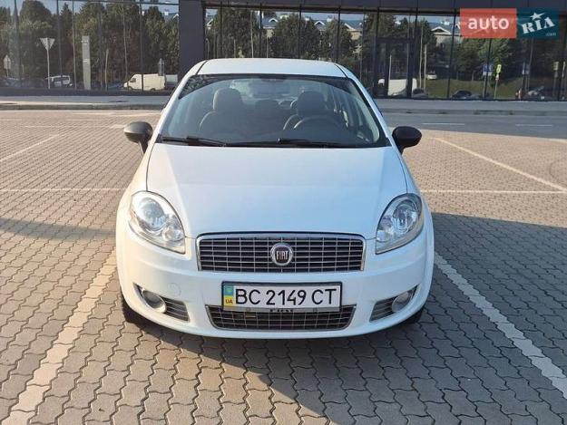 Fiat Linea, 2012г. 1.4л. бензин Львів в кредит