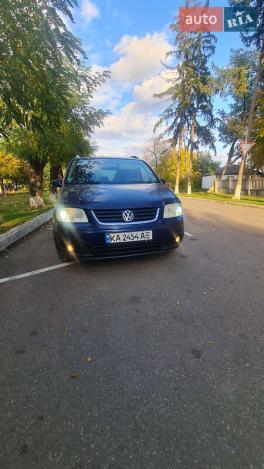Volkswagen Touran, 2003г. 2.0л. дизель Кропивницький в кредит