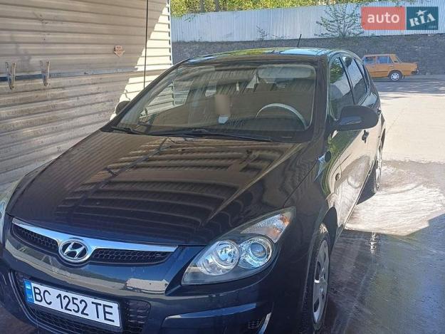 Hyundai I30, 2009г. 1.4л. бензин Львів в кредит