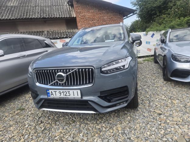 Volvo Xc90, 2022г. 2.0л. бензин Івано-Франківськ в кредит