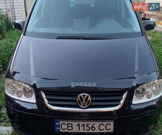Volkswagen Touran, 2004г. 1.6л. бензин Чернігів в кредит