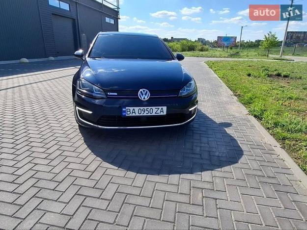 Volkswagen E-golf, 2015г. 0.0л. Електро Кропивницький в кредит