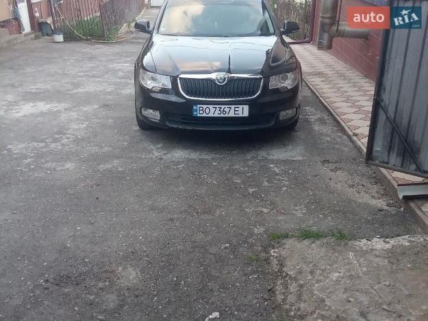 Skoda Superb, 2012г. 2.0л. дизель Тернопіль в кредит