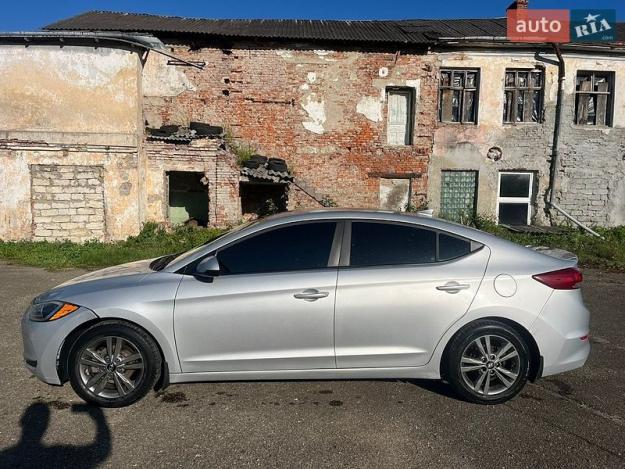 Hyundai Elantra, 2016г. 2.0л. бензин Львів в кредит