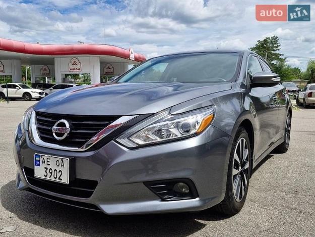 Nissan Altima, 2017г. 2.5л. гібрид Дніпро в кредит