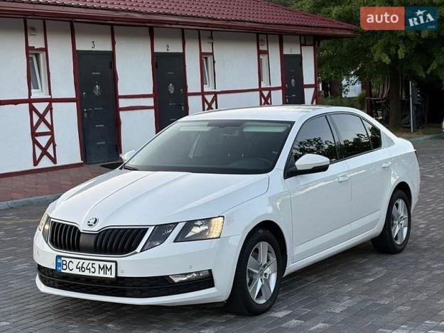 Skoda Octavia, 2017г. 1.6л. дизель Ужгород в кредит
