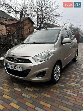Hyundai I10, 2012г. 1.1л. бензин Київ в кредит