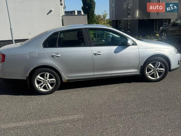 Volkswagen Jetta, 2007г. 1.6л. бензин Ужгород в кредит