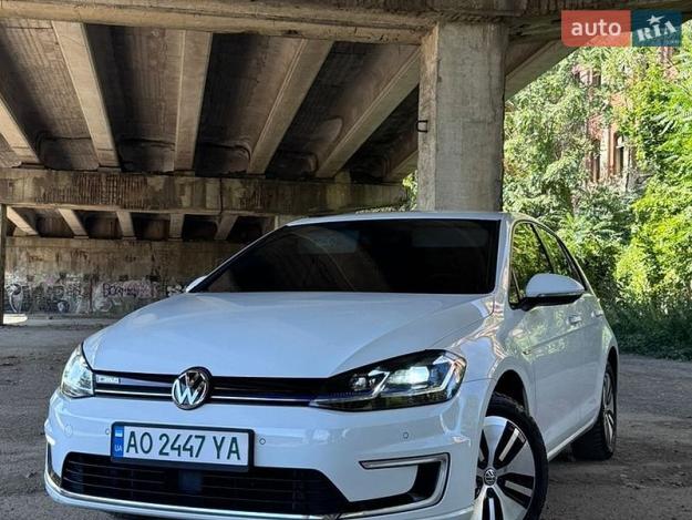 Volkswagen E-golf, 2017г. 0.0л. Електро Ужгород в кредит