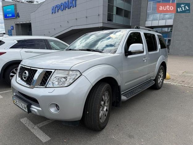 Nissan Pathfinder, 2011г. 2.5л. дизель Київ в кредит