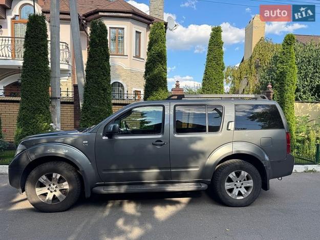 Nissan Pathfinder, 2006г. 4.0л. бензин Київ в кредит